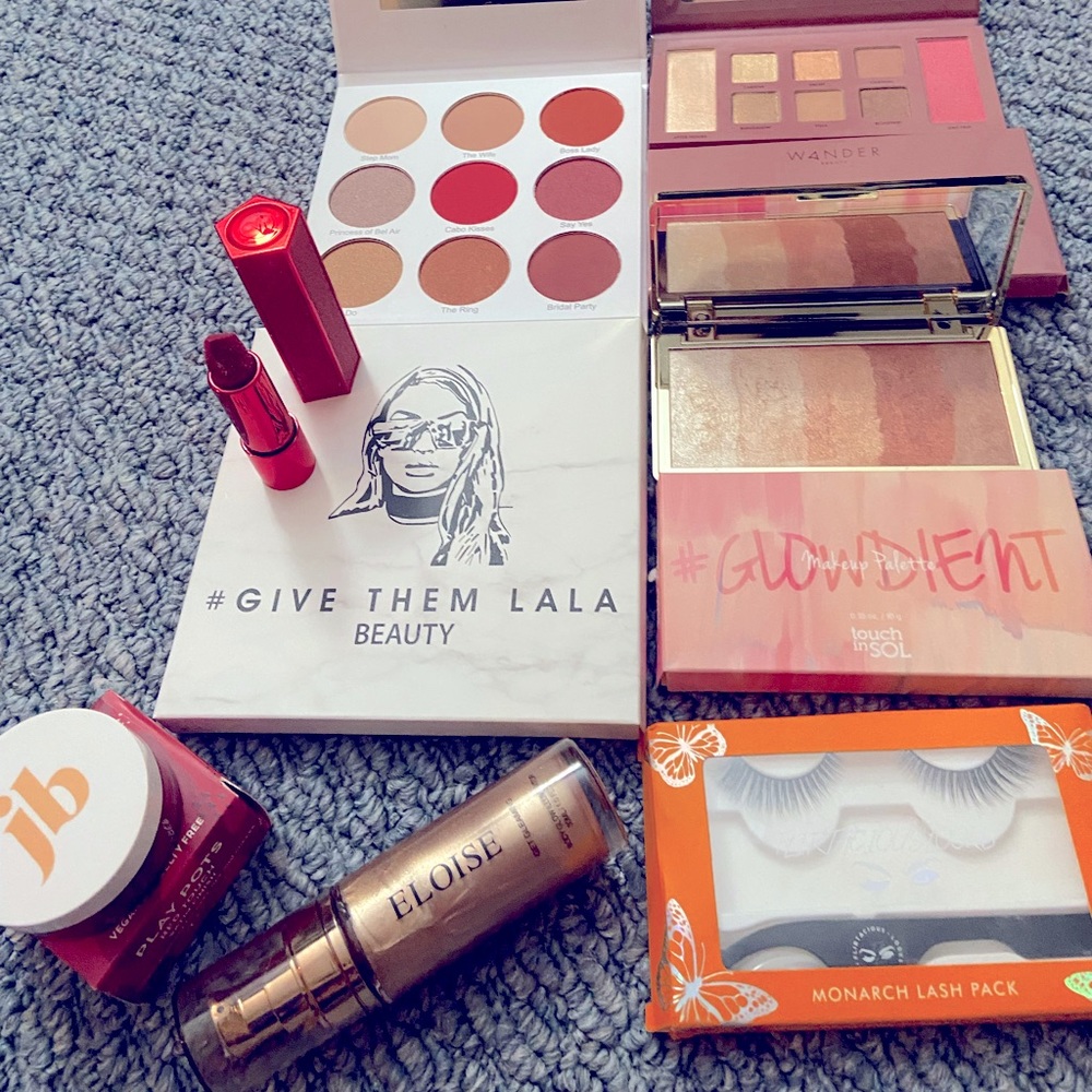 Make up palette bundle